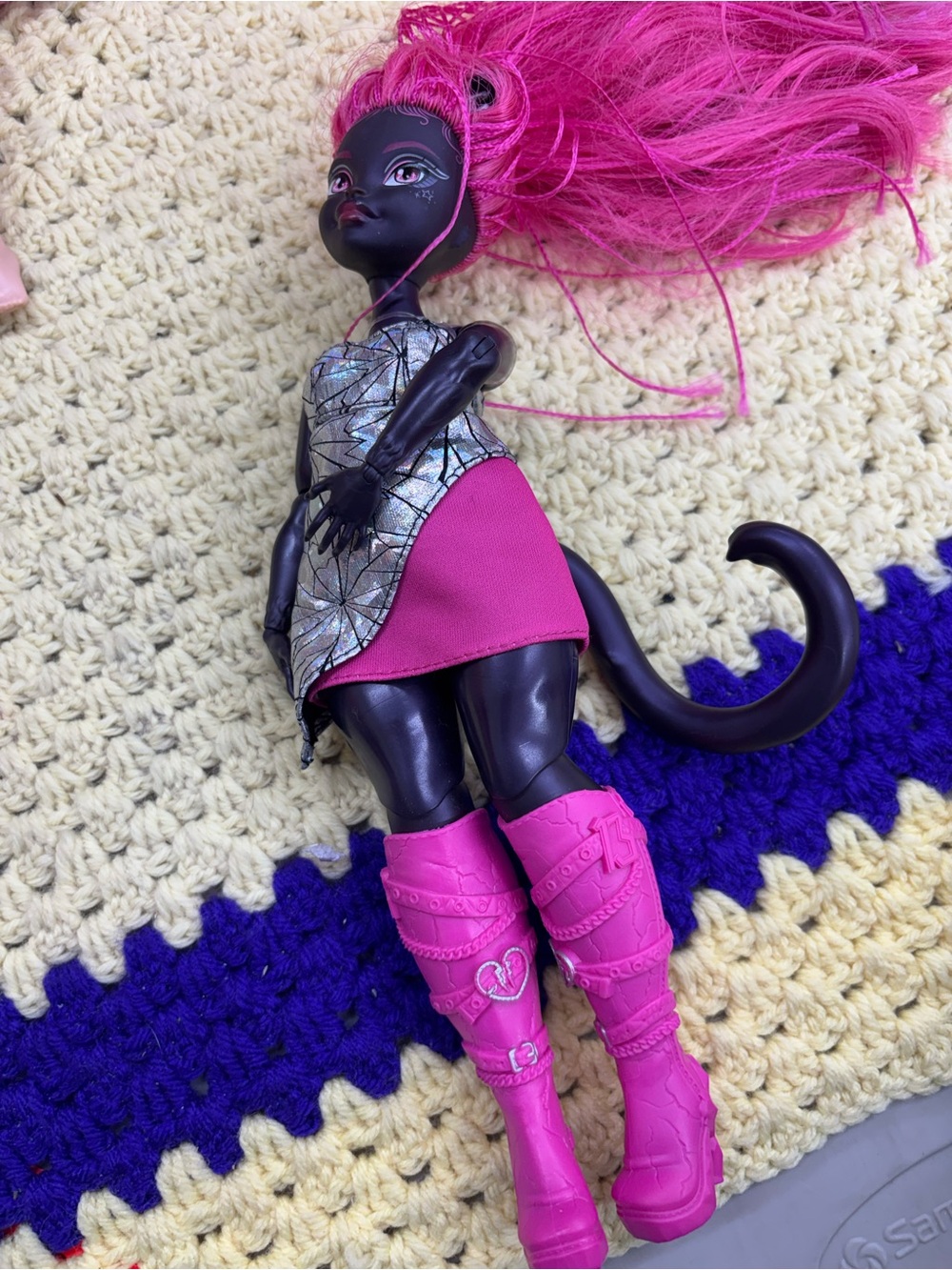 Monster High G3 catty noir doll